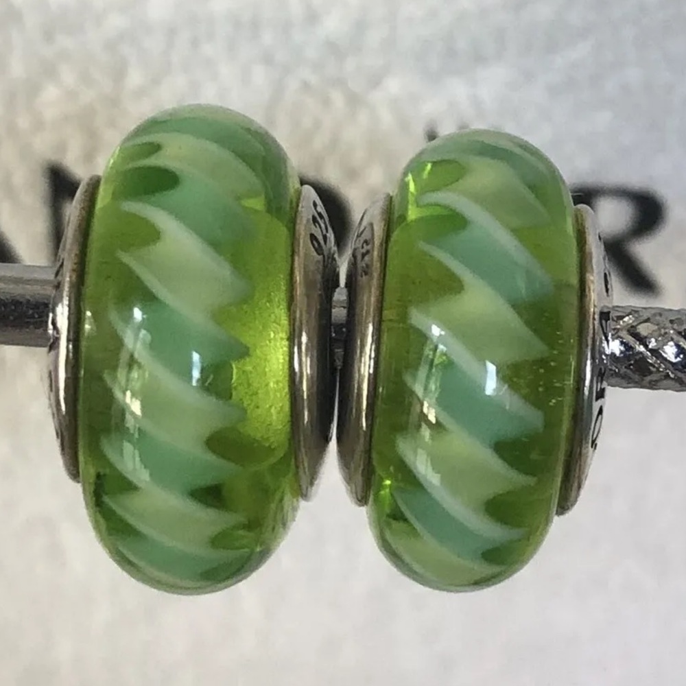 Pandora 925 Sterling Silver Green Murano Glass Charm (PAIR) - Picture 2 of 6